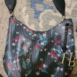 Henri bendel bag